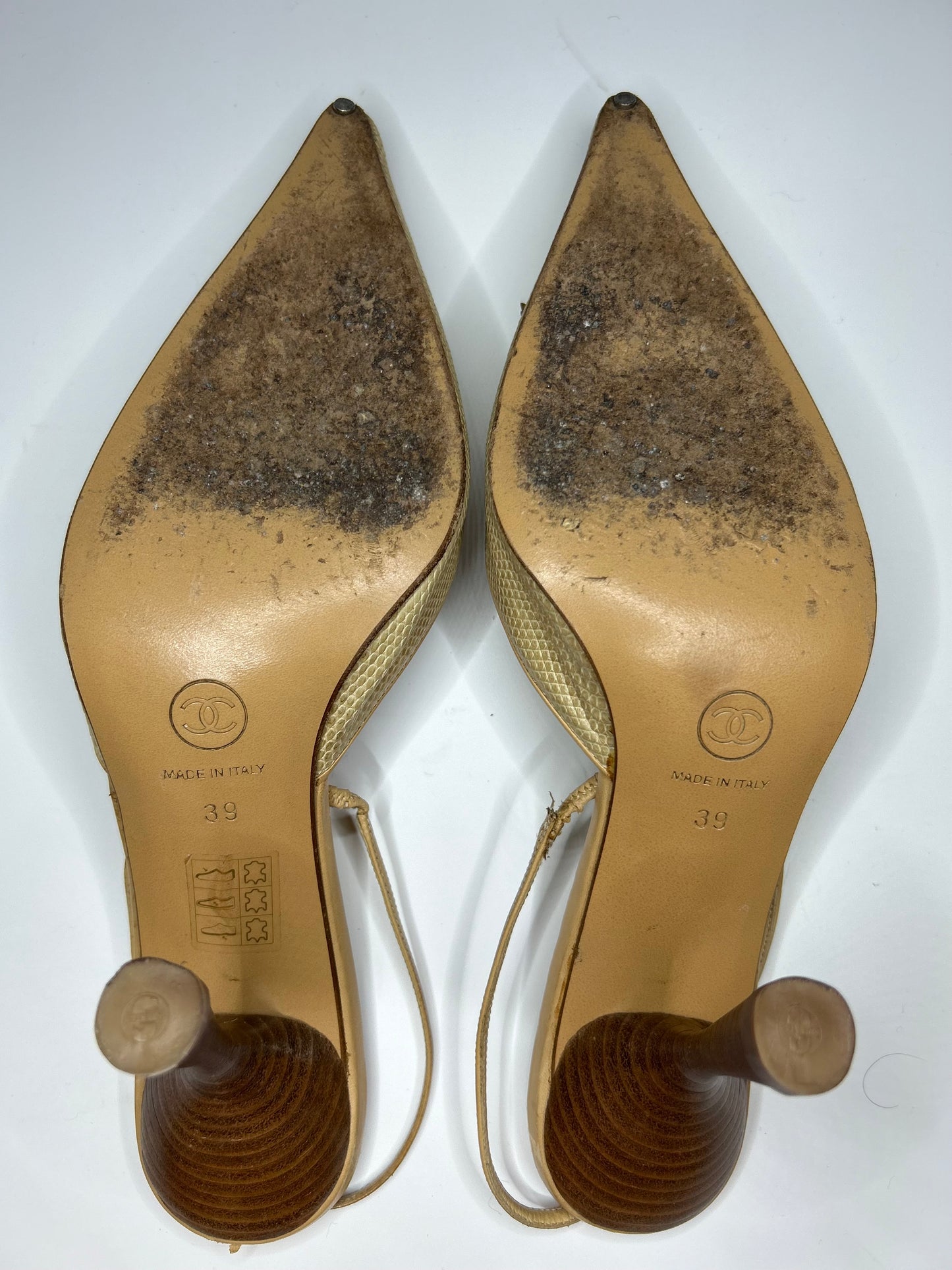 Vintage iconic Chanel rosebud heels – Fivedotsvintage