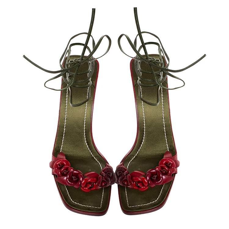 Vintage Valentino floral rosebud lace heels/40