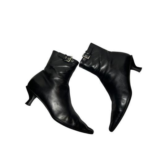 Vintage Prada black leather ankle boots / 39